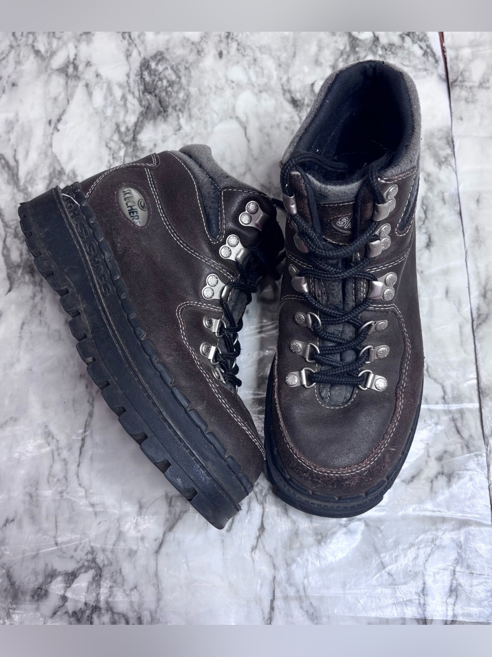 Skechers Y2K Chunky Dark Brown Lace-Up Hiking platform Boots size 8 punk
